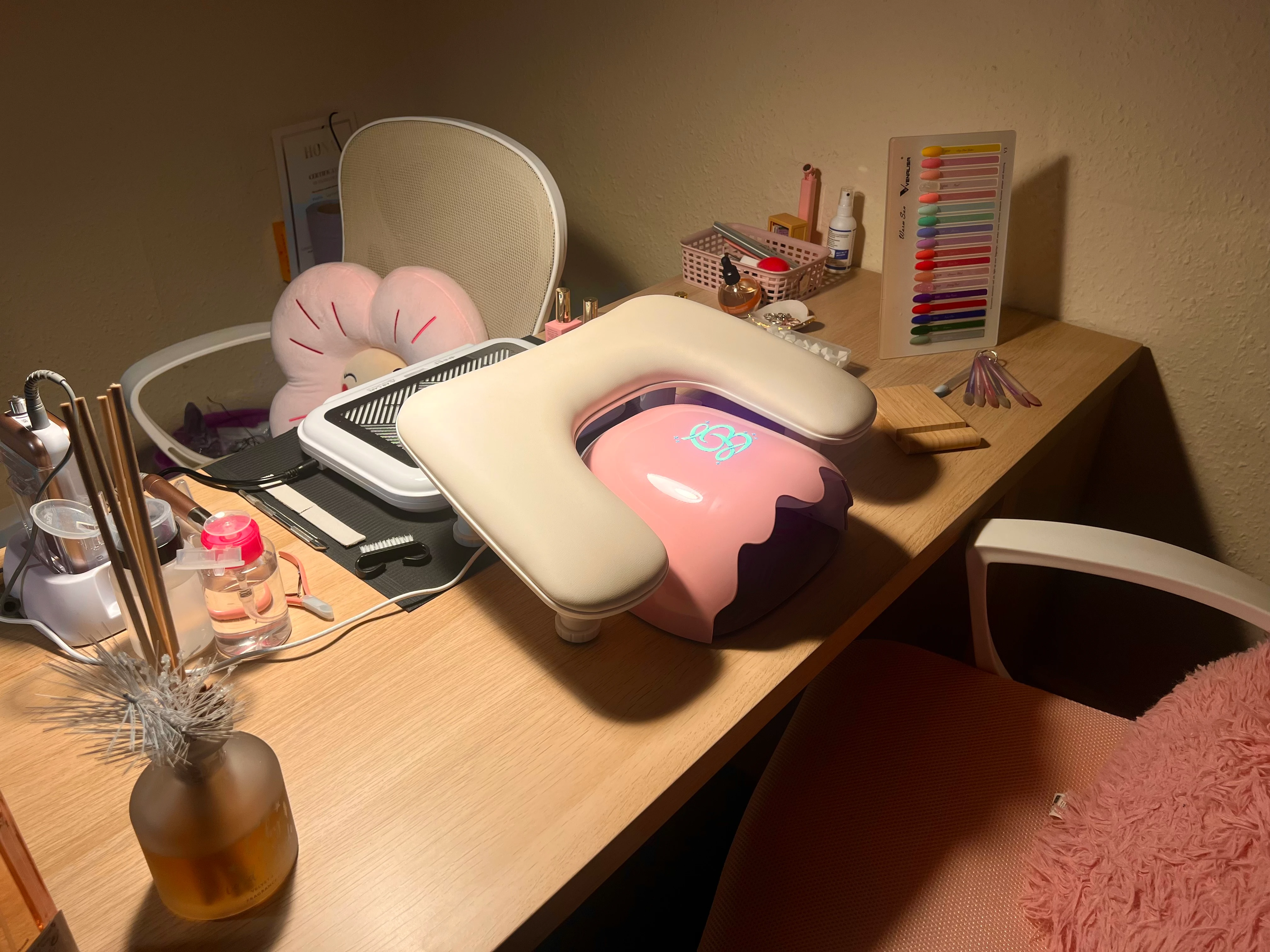Luxury nail salon scene